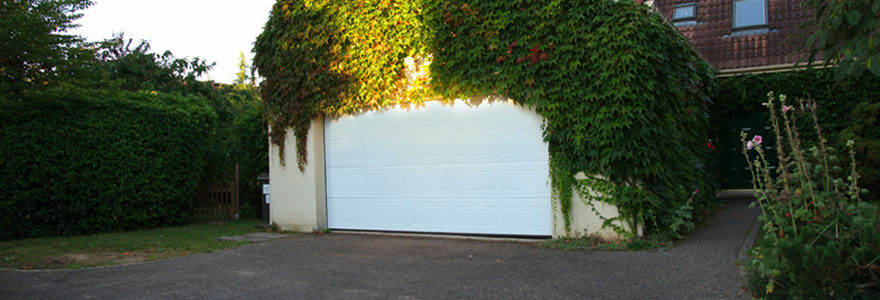 Porte de garage enroulable blanche en PVC met groupe